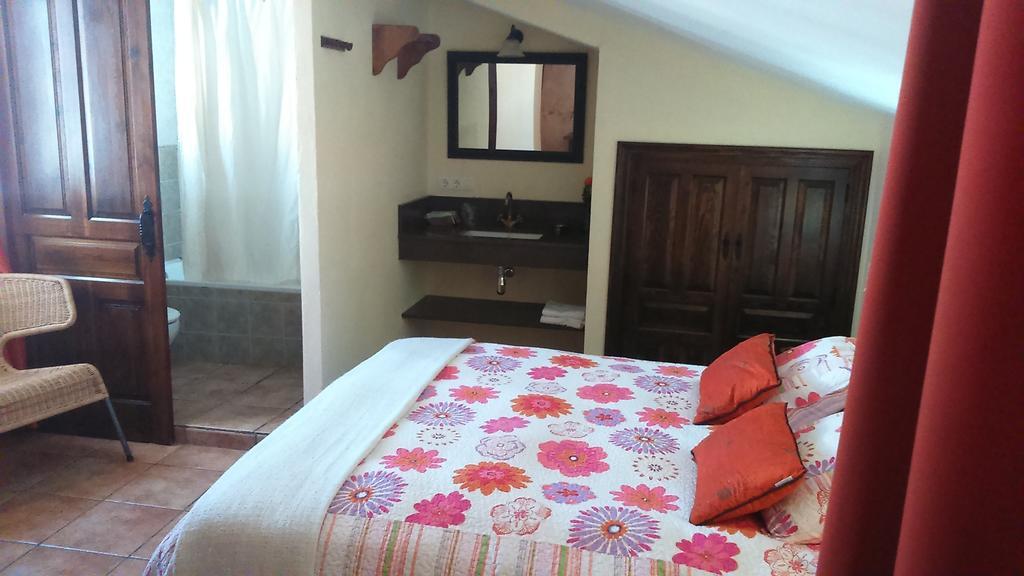 Hostal Rural Molino Del Bombo Aracena Pokój zdjęcie
